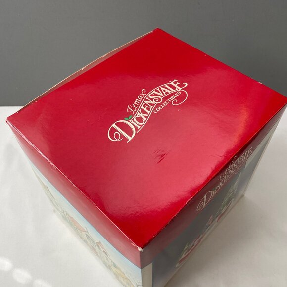 Lemax Dickensvale Porcelain Skating Pond Christmas Village #13001 Scene 1991 VG+ - Picture 3 of 10